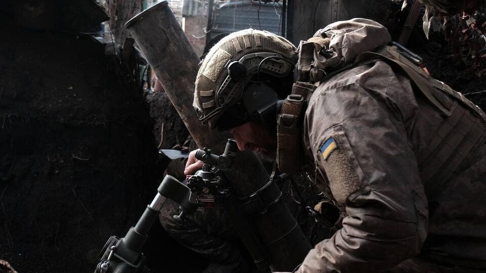 Украинские военные каждый день отбивают штурмы россиян