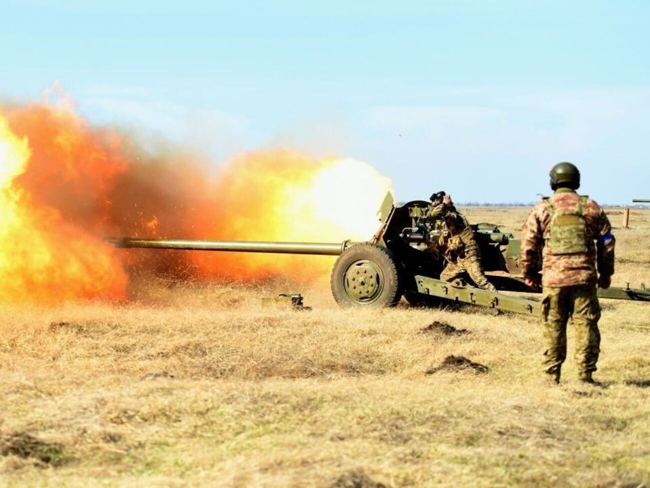 За сутки на фронте произошло 156 боестолкновений, сообщили в ВСУ