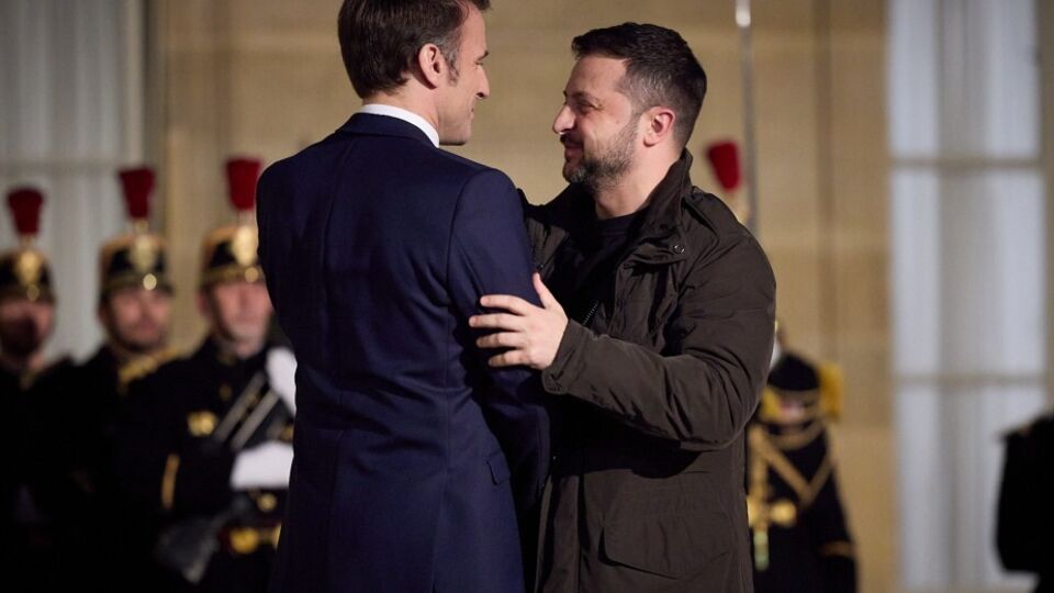 Зеленський розповів, що Макрон запрошував його відвідати церемонію відкриття Олімпіади 2024