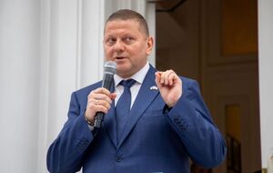 11 июля Залужный приступил к исполнению обязанностей посла Украины в Великобритании