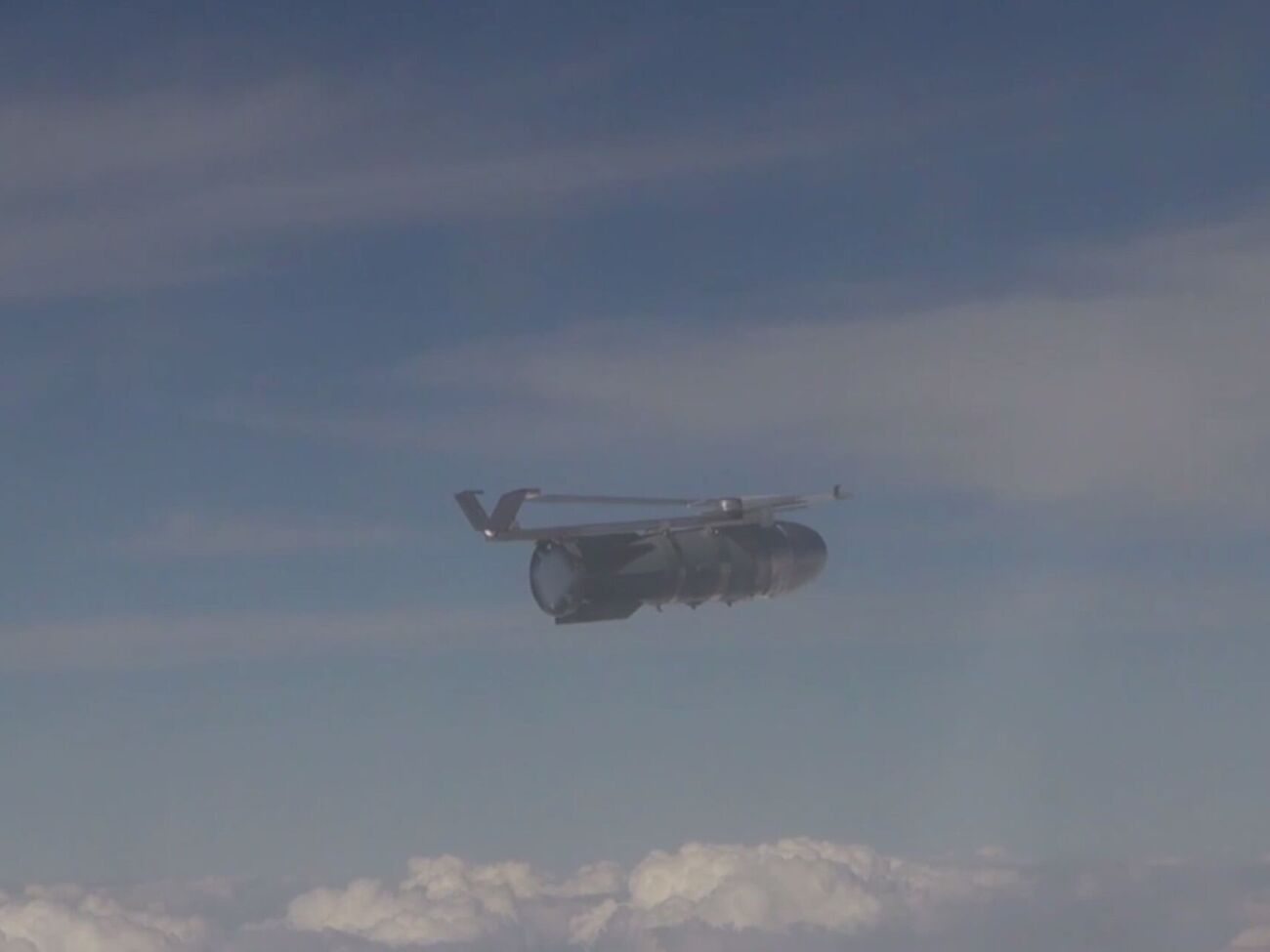 9 августа минобороны РФ опубликовало видеоролик о якобы новом авиаударе трехтонной бомбой по Сумской области