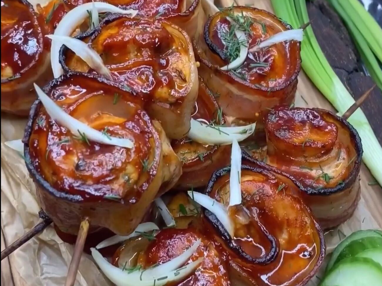 Аппетитный куриный шашлык готовится 30 минут