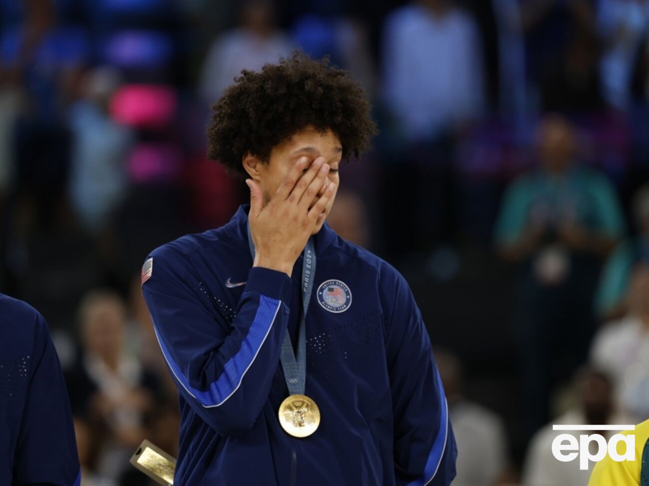 На награждении Грайнер заплакала