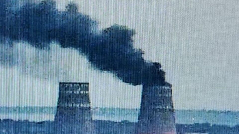 11 августа оккупанты подожгли в градирне ЗАЭС автомобильные шины