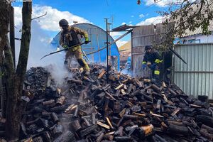 Обстрілом окупантів пошкоджено дві будівлі підприємств