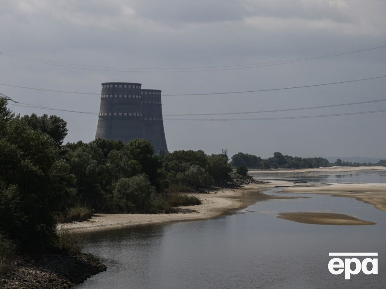 Эксперты заявили, что не обнаружили ни остатков покрышек шин, ни обломков беспилотника