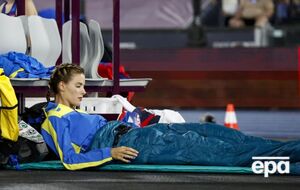 Магучих: Я просто лежу, отдыхаю, настраиваюсь на свои попытки. И, в принципе, всем так советую