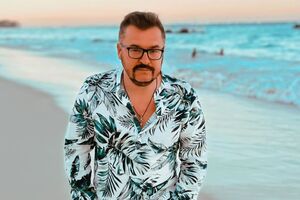 Пономарев считает Зою своим ребенком, а она называет певца папой