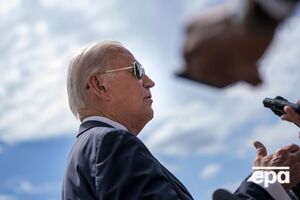 Байден сказав, що його адміністрація перебуває в постійному контакті з Україною