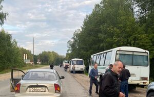 После атаки БПЛА проезд в районе авиабазы Саваслейка перекрыли, отметили СМИ