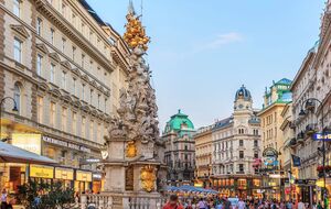 Бывший владелец "Дельта Банка" недавно сбежал в Австрию, и этот случай особенно показателен, считает редактор EU Today