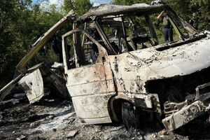 У машині загинуло двоє лікарів-волонтерів