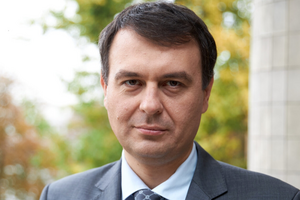 Що означає зниження кредитного рейтингу України до рівня "вибірковий дефолт"