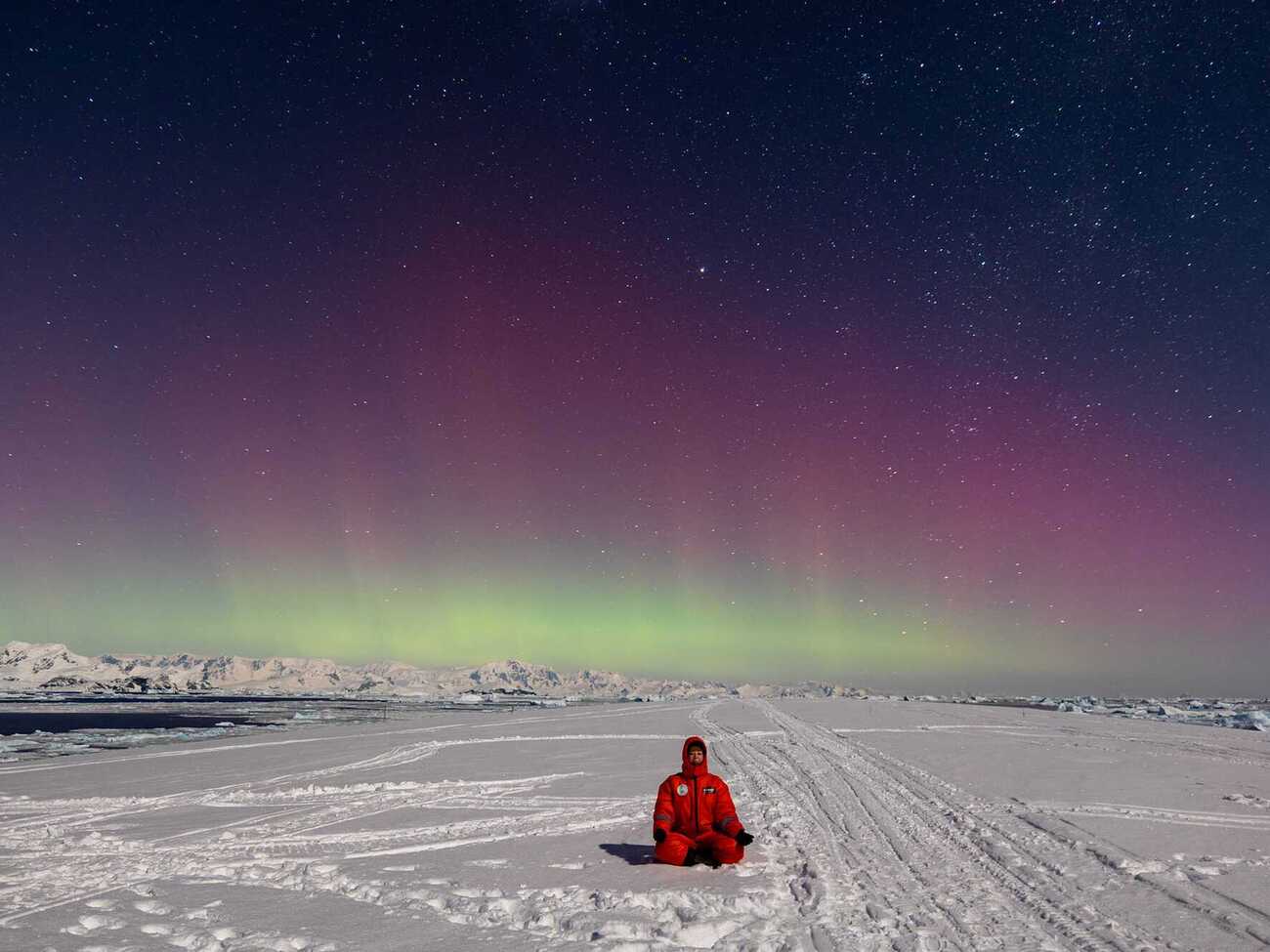 Сияние произошло из-за совпадения необходимых обстоятельств, рассказали полярники