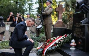 Президент Польщі Анджей Дуда вшанував пам’ять бійців УНР у Варшаві