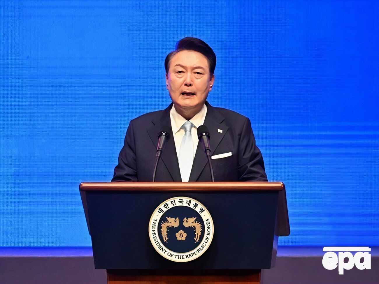 Лидер Южной Кореи предложил создать "межкорейскую рабочую группу"