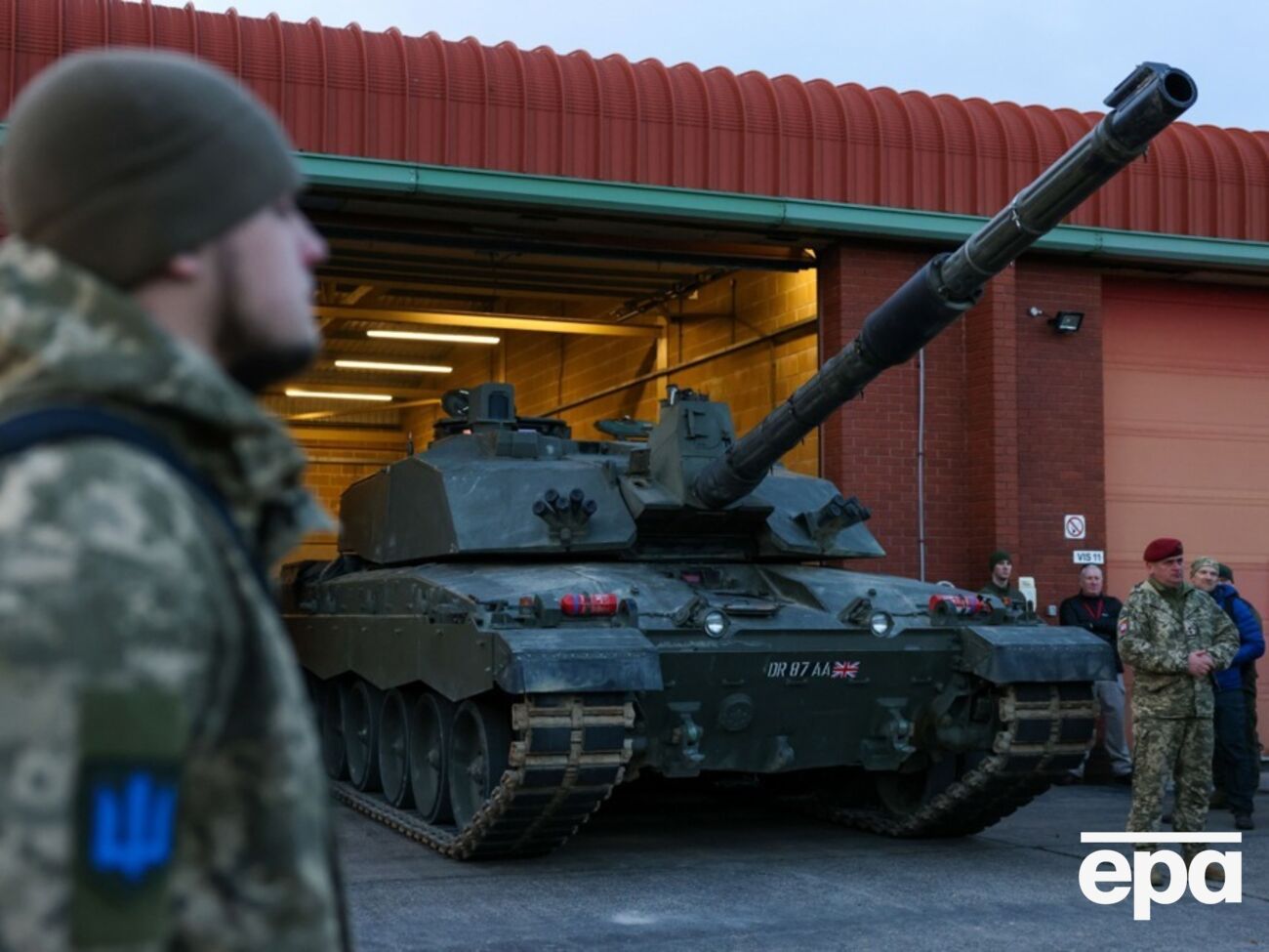 СМИ пишут, что Украина получила 14 Challenger 2