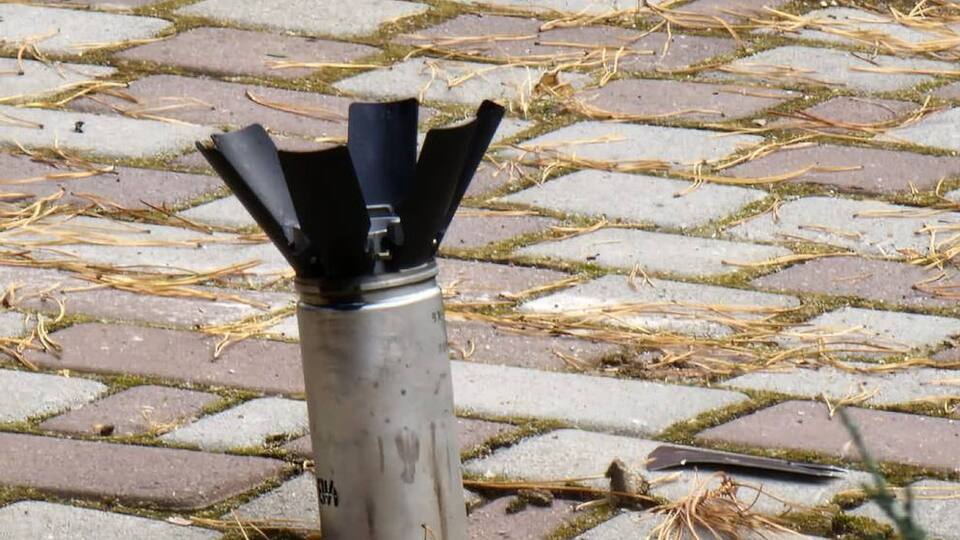 Ворог регулярно обстрілює українські регіони, де тривають бої