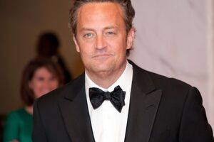 Перри нашли мертвым в его доме в конце октября 2023 года