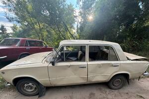 Оккупанты повредили также транспортные средства