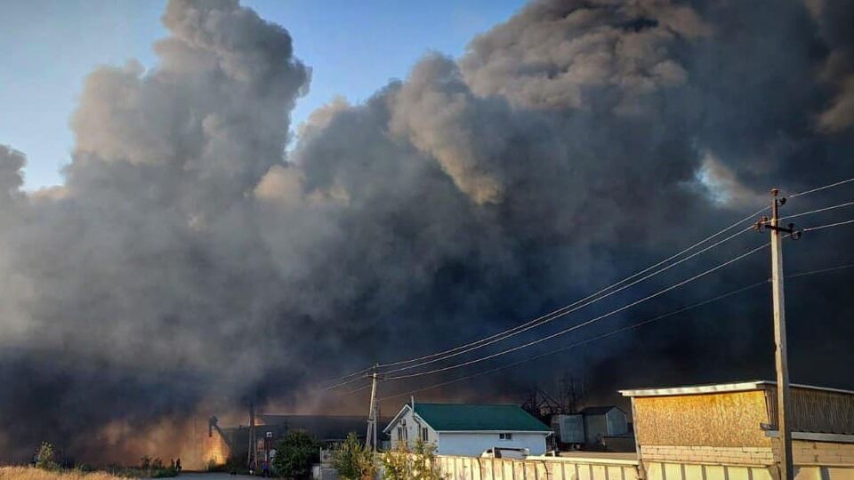 Пожар тушили примерно три часа