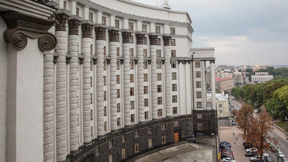 Правительство приняло решение 16 августа