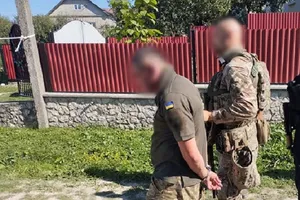 Затриманий був у військовій формі