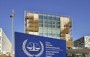 МУС не будет иметь юрисдикции над гражданами Украины по военным преступлениям в течение семи лет после ратификации Римского статута