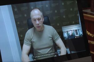 Зеленский 16 августа заслушал доклад Сырского о ситуации на фронте