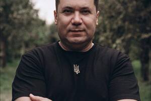 На мемориале с могилами украинских защитников спланировали заработать сотни миллионов, заявил Леонид Емец и обратился к Андрею Витренко (на фото)