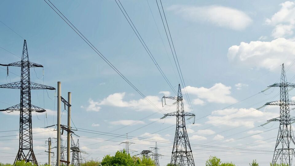 Государство постоянно вмешивается в ценообразование на энергорынках, заявил Александр Трохимец