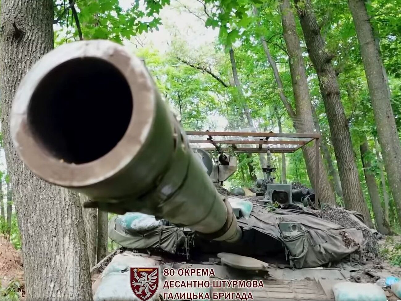 Россияне в панике бросили танк без боя, отметили в 80-й ОДШБр