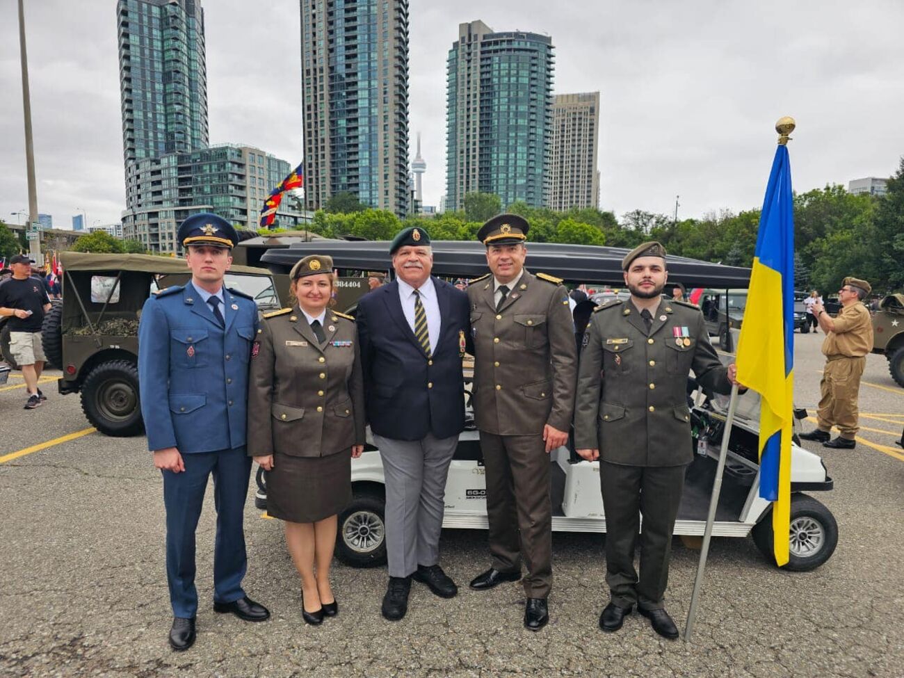 Запрошення України до участі в канадському параді – підтвердження міцної дружби між країнами, зазначив консул