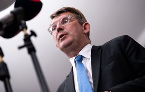 Поульсен сообщил о 20-м пакете помощи для Украины