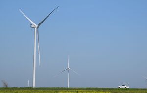 Ветроустановки в определенной степени могут компенсировать имеющиеся потери генерации в энергосистеме, подчеркнули члены ассоциации