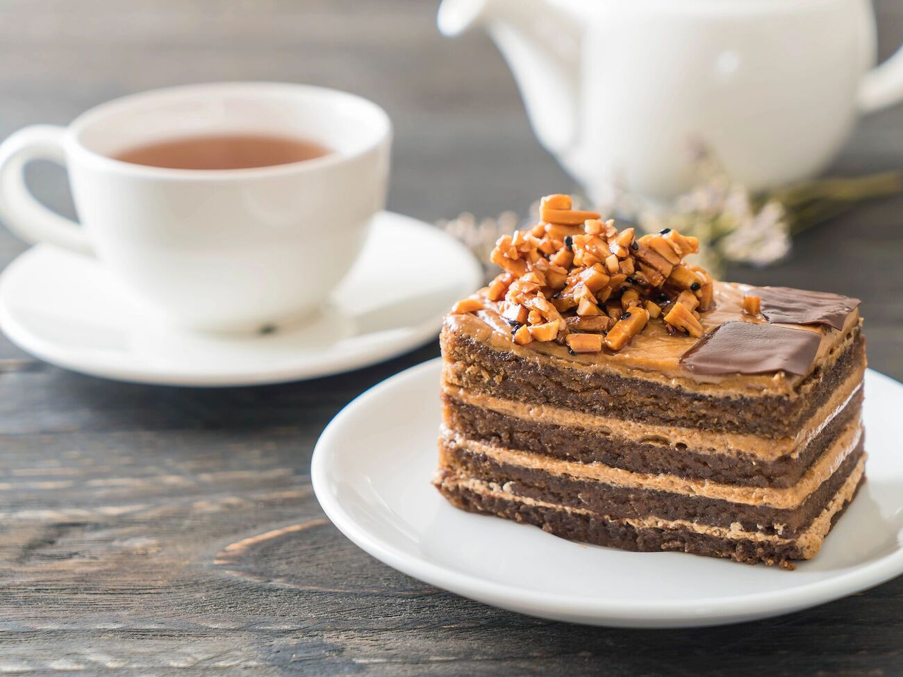 Коржи на торт "Ириска" пекутся 7–10 минут