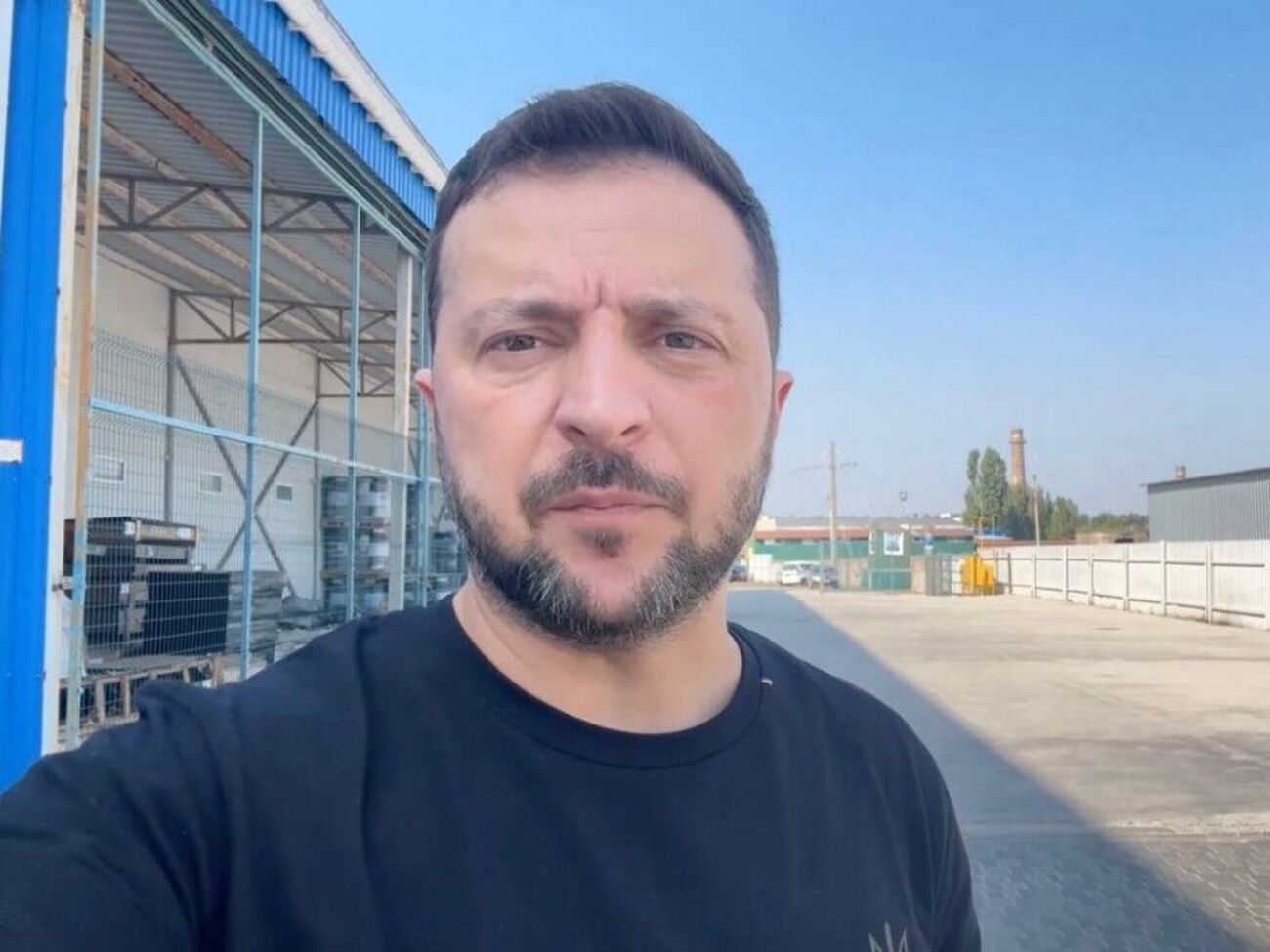 Дуже важливо зберігати робочі місця в Україні, зазначив Зеленський