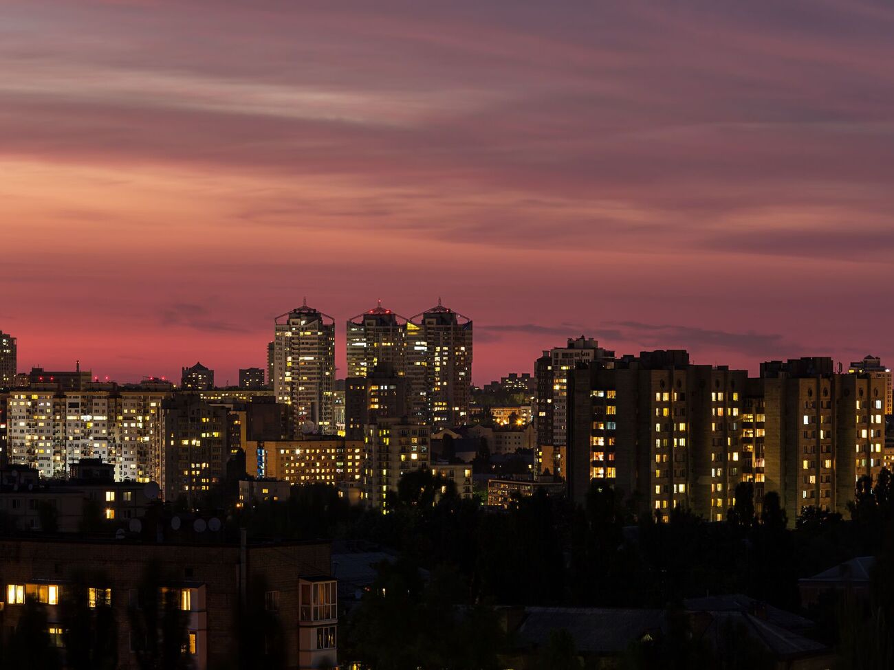 20 серпня графіки вимкнень світла діють із 16.00 до 24.00 в усіх регіонах