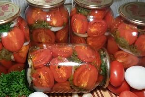 Помідори, мариновані половинками, мають пікантний смак