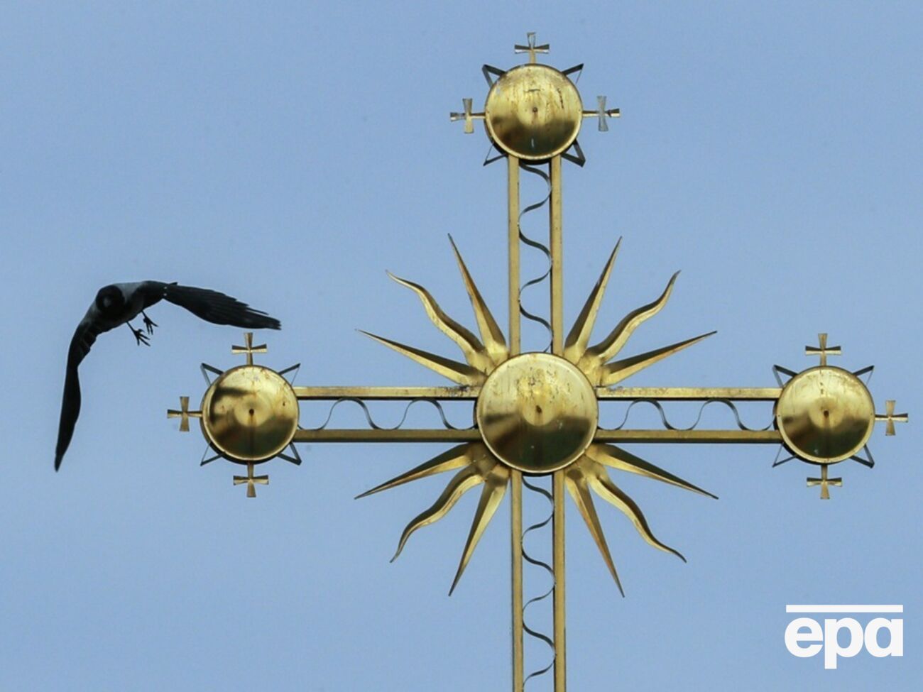 Рада запретила деятельность РПЦ и связанных с ней религиозных организаций в Украине