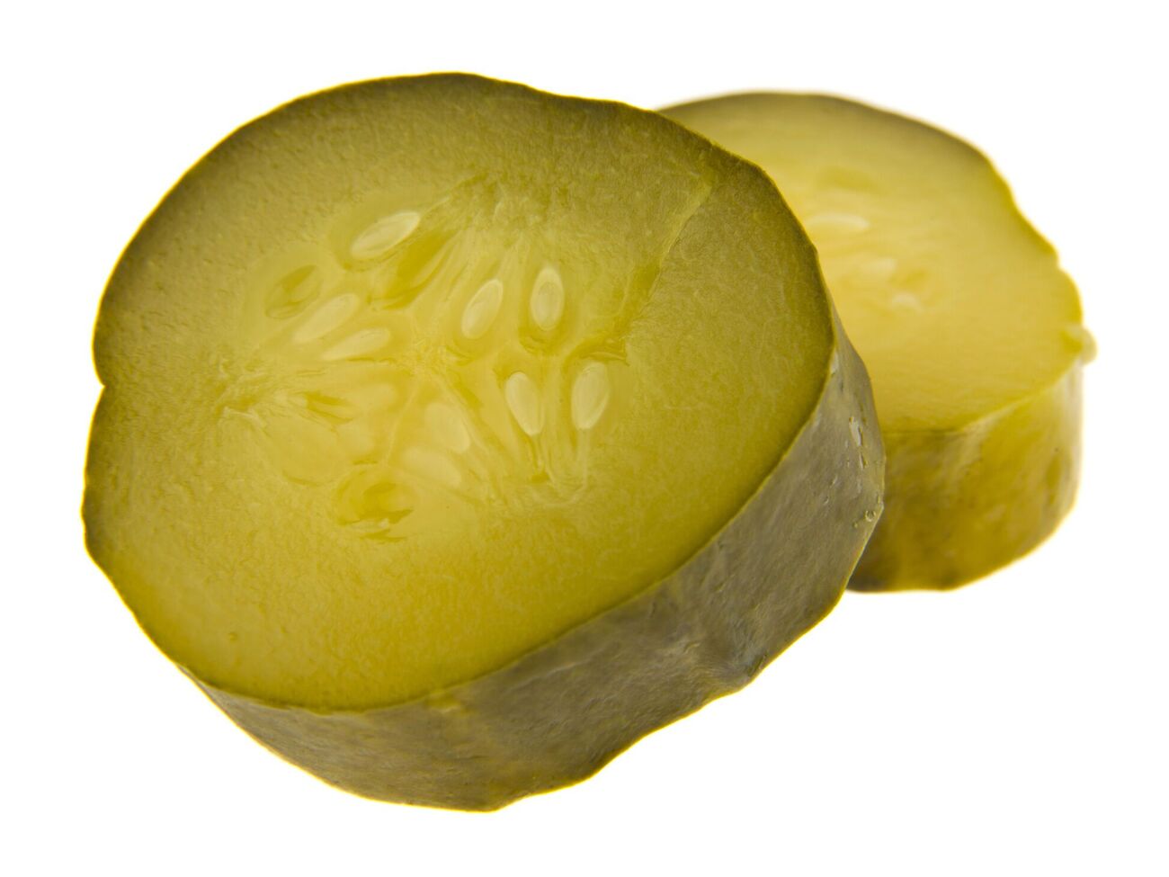 Огірки консервують уже нарізаними