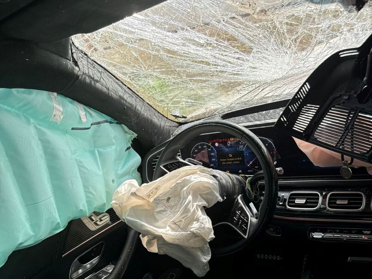 За словами Поворознюка, він не впорався з кермуванням