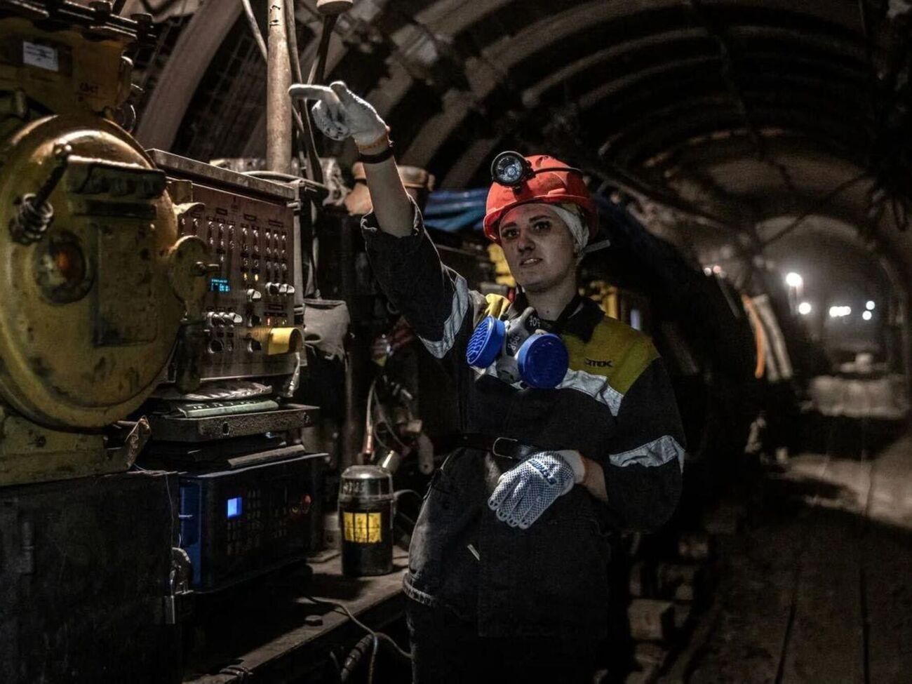 Від початку повномасштабного вторгнення Росії в Україну вже 130 жінок почали працювати під землею в шахті в Павлограді