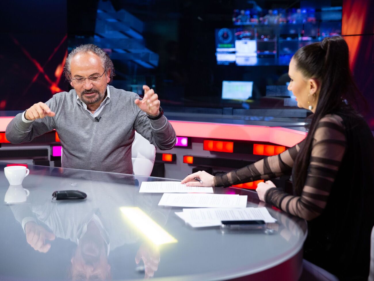 Возвращение Пригожина, конец Бортникова и Герасимова, заявление Дерипаски, бунт ФСБ. Стрим Бацман с Шустером. Трансляция