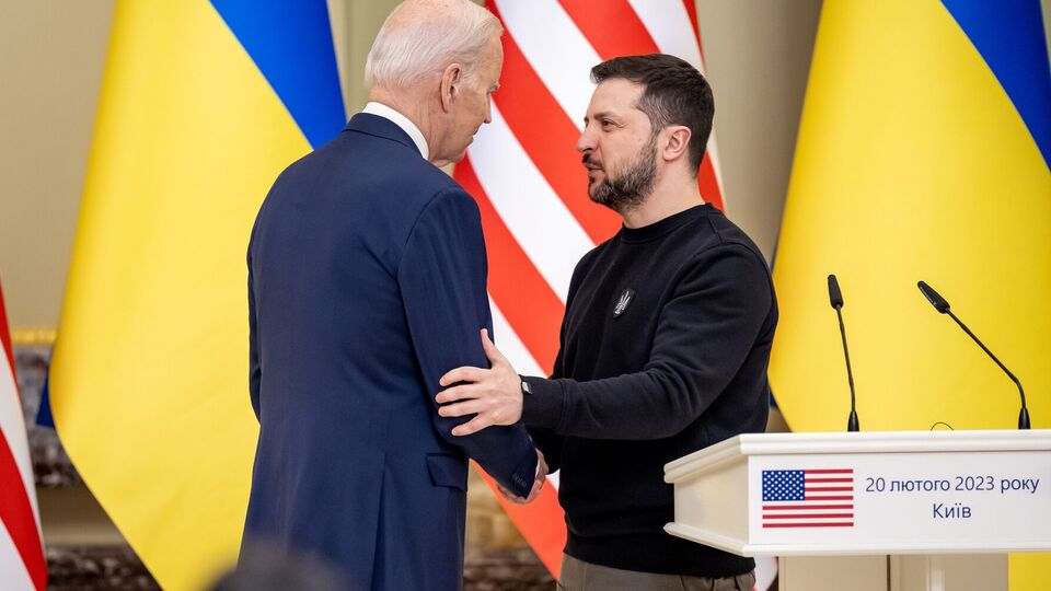 Байден провів розмову із Зеленським напередодні Дня Незалежності України