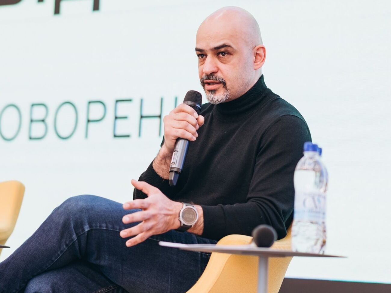 Черновик Акта Независимости Украины почти неделю пролежал у меня дома. Пожелтевшая от времени тетрадь в линейку, от которой веяло школьными уроками