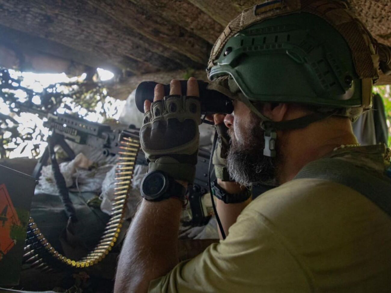 Спочатку на заводі було приблизно 40 російських військовослужбовців, вони зазнають втрат, розповів спікер ОТУ "Харків"