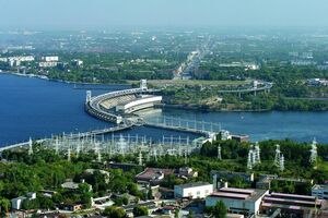 Движение по плотине закрыто из-за атаки РФ