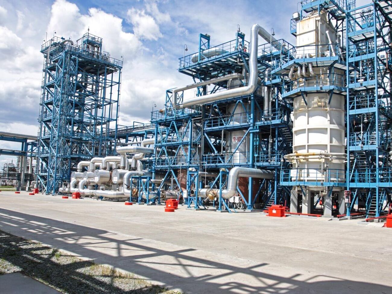 На заводе подтвердили пожар