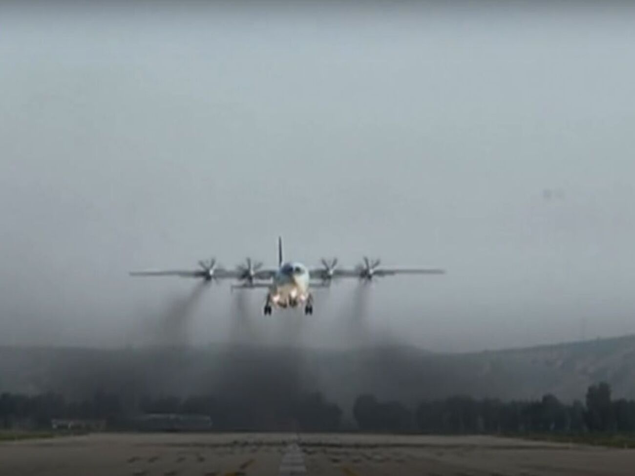 Самолет провел в воздушном пространстве Японии две минуты